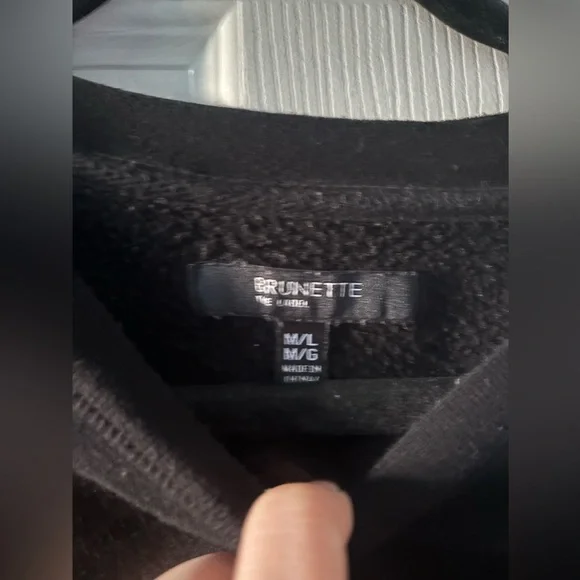 BRUNETTE THE LABEL - Picture 3 of 4